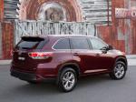 Toyota Kluger 2014 года